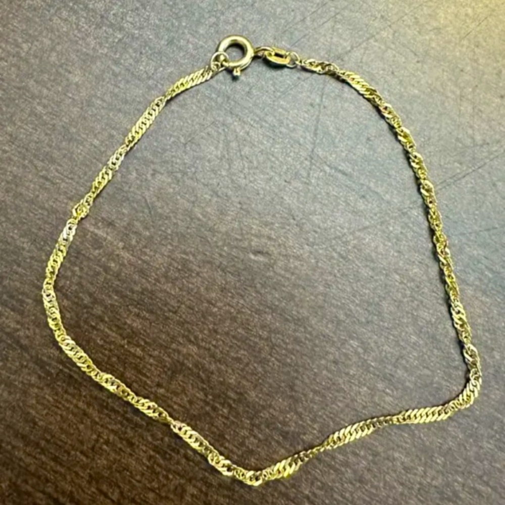8k Yellow Gold 7" Singapore Twisted Link Chain Bracelet
